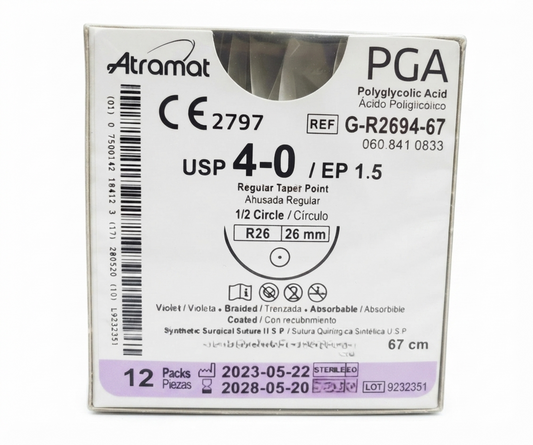 Hilo Ácido Poliglicólico 4-0, Aguja 1/2 círculo ahusada regular 26 mm, Hebra 67 cm, Marca Atramat, Caja con 12 piezas
