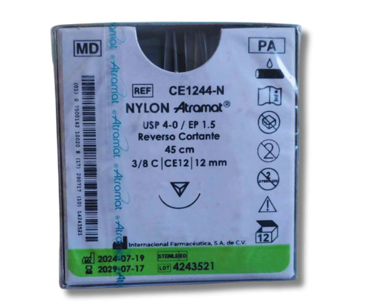 Sutura Nylon 4-0, Aguja reverso cortante 3/8 de círculo 12 mm, Hebra 45 cm, Marca Atramat, Caja con 12 piezas